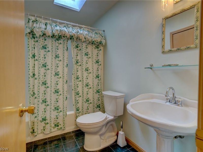 111 Squires Court, South Amherst, OH 44001 Photo 35