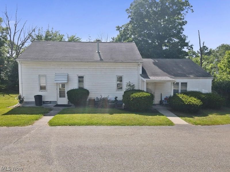 1887 W Beech Street, Alliance, OH 44601 Photo 3