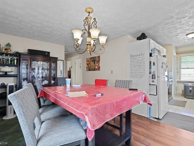 1887 W Beech Street, Alliance, OH 44601 Photo 7