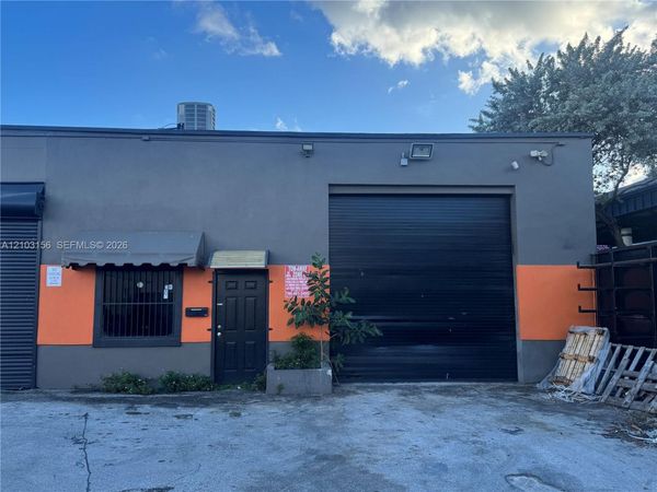 1134 E 26th St , Hialeah, FL 33147