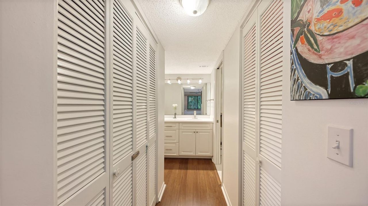 1708 Glenhouse Drive, Unit 314, Sarasota, FL 34231 Photo