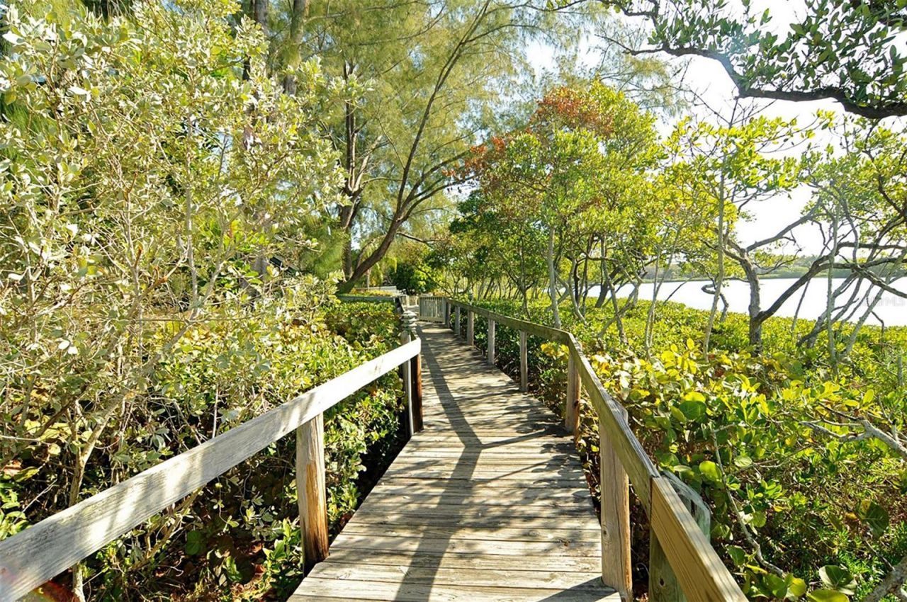 1708 Glenhouse Drive, Unit 314, Sarasota, FL 34231 Photo