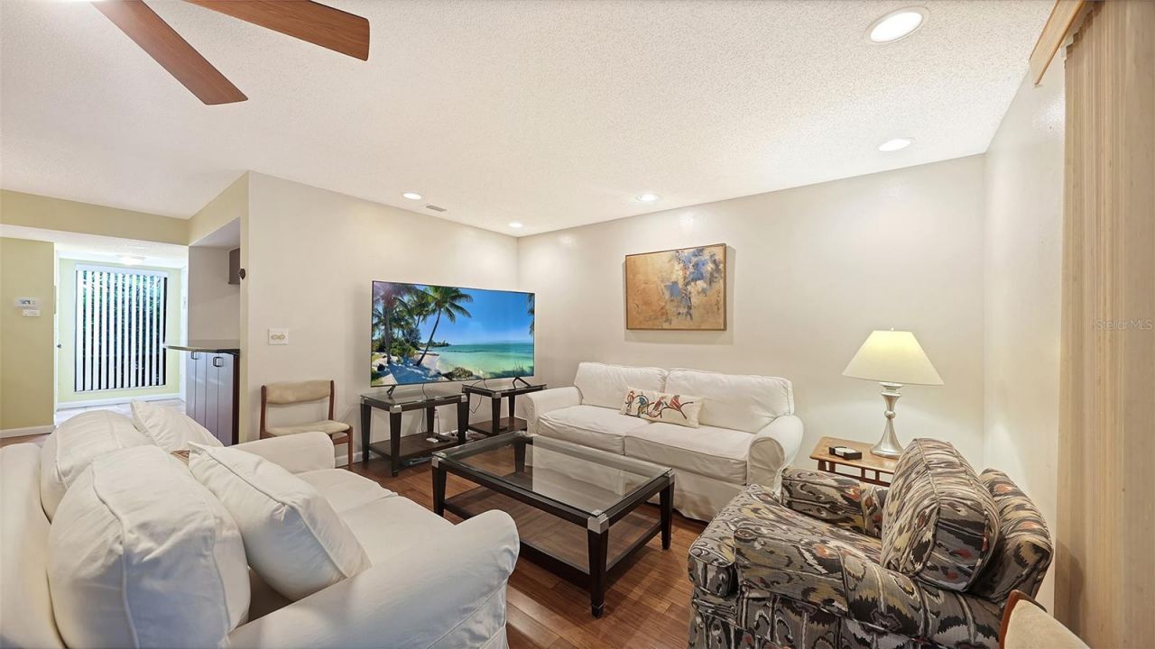 1708 Glenhouse Drive, Unit 314, Sarasota, FL 34231 Photo