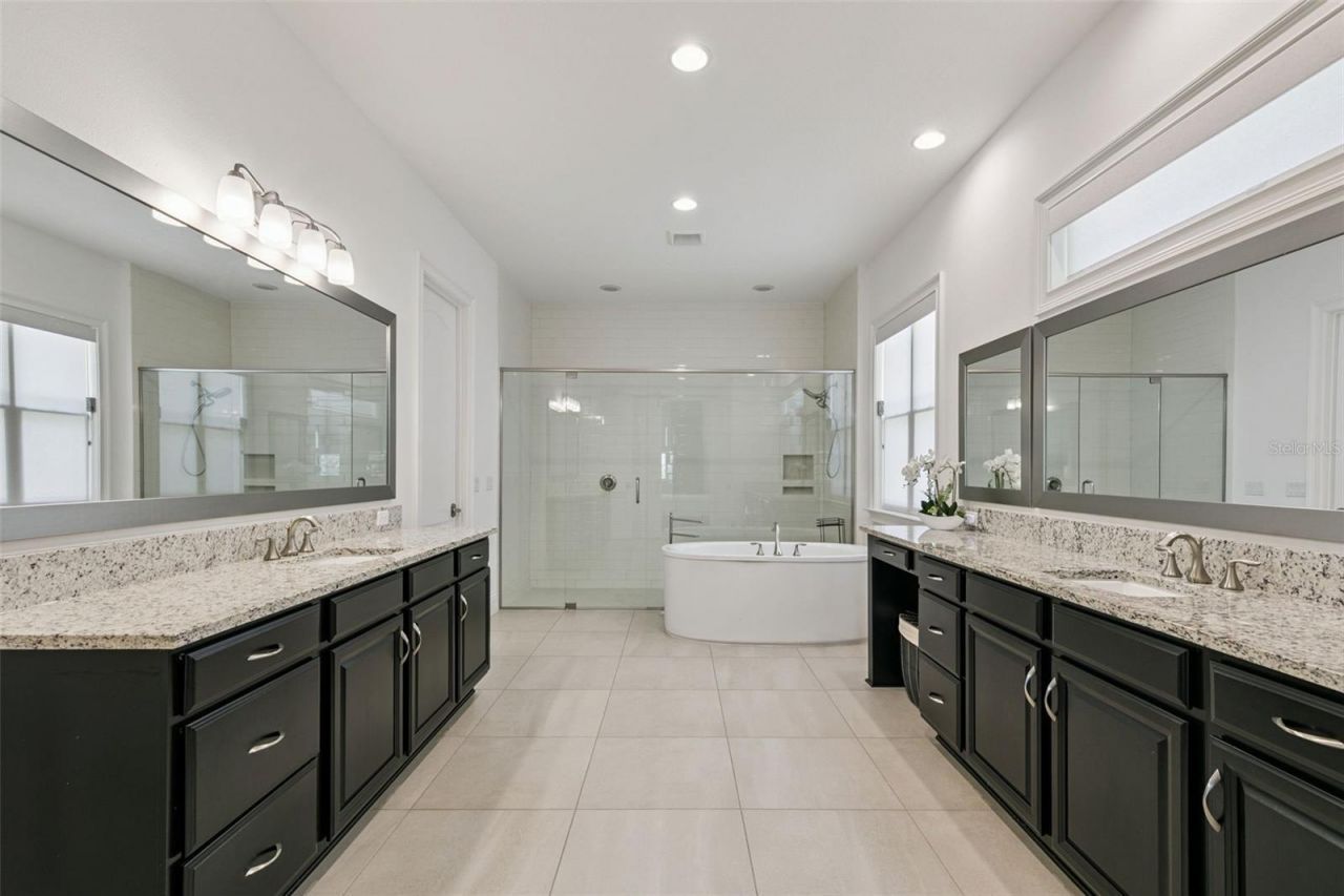 10840 Mobberley Circle, Orlando, FL 32832 Photo