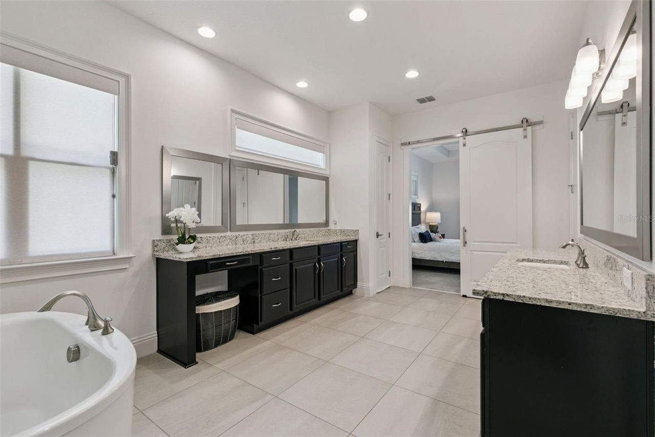 10840 Mobberley Circle, Orlando, FL 32832 Photo