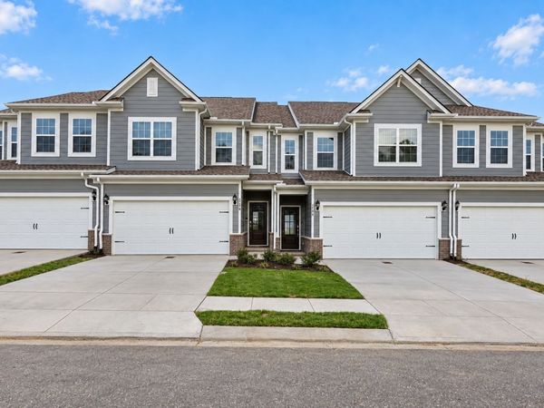 1758 Manuka Ln, Columbia, TN 38401