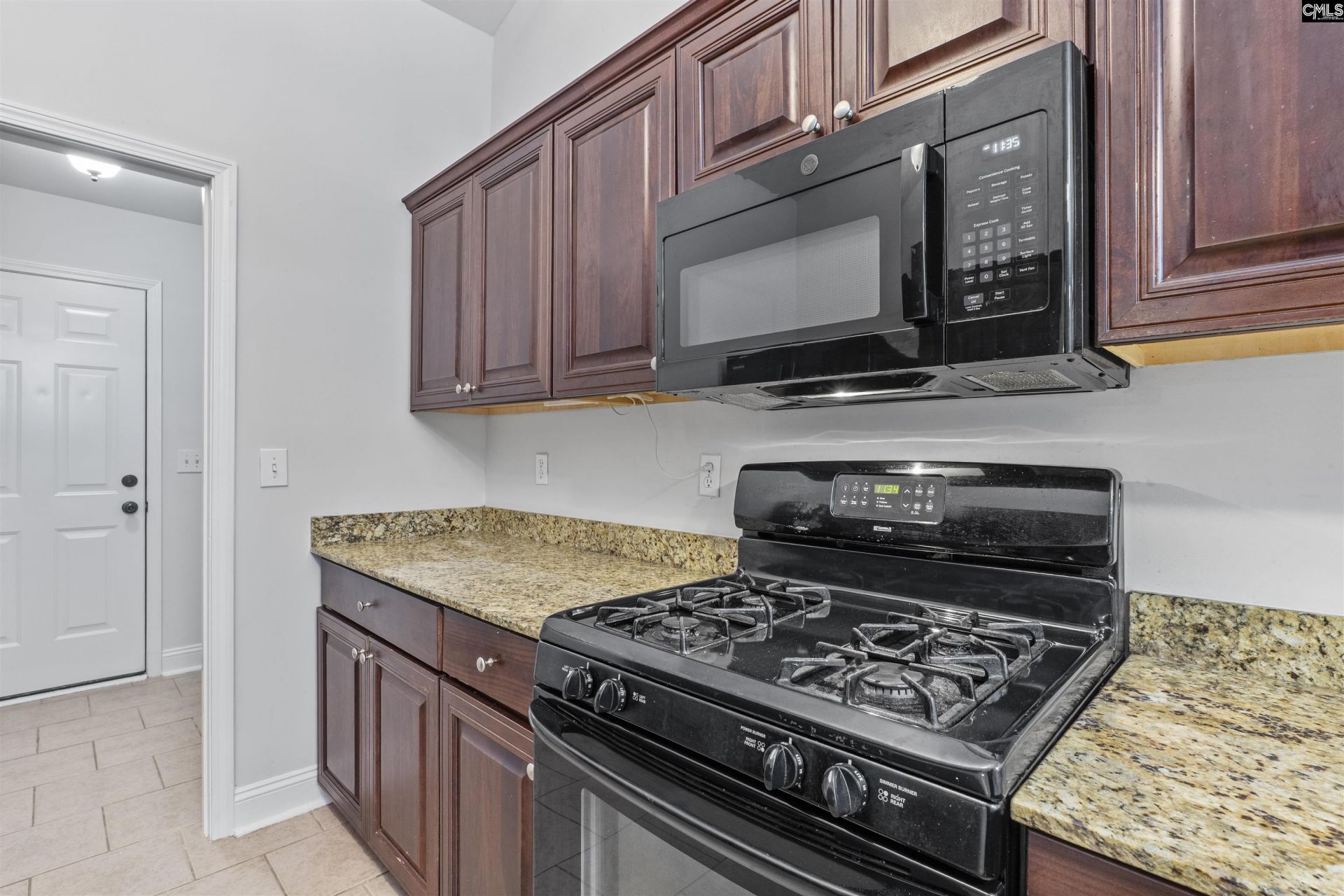 246 Blythe Creek Drive Photo 9