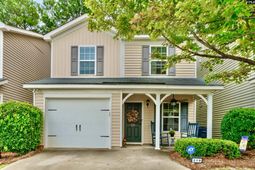 219 Regency Drive photo 4