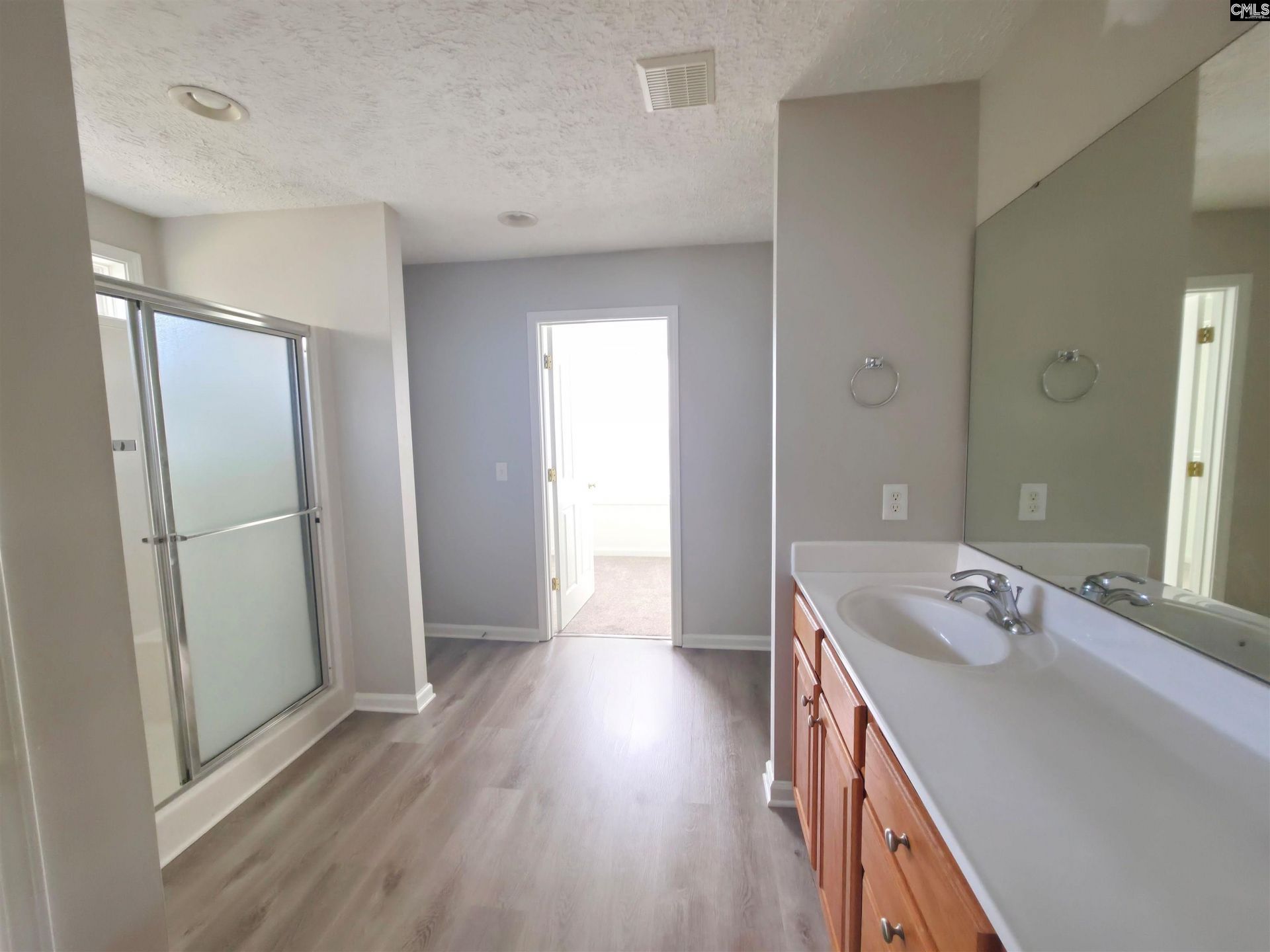 237 Berkeley Ridge Drive Photo 18