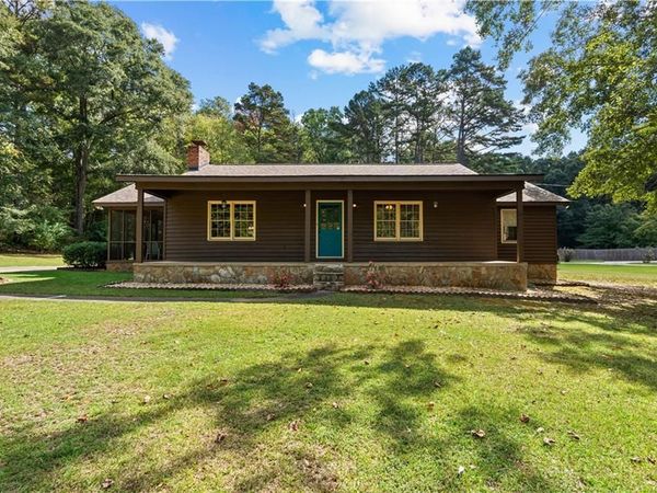 208 Bowden Road , Ellenwood, GA 30294