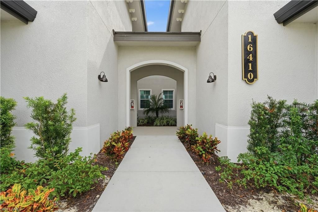 16410 Willowgreen Rd, Unit 1121, Punta Gorda, FL 33982 Photo