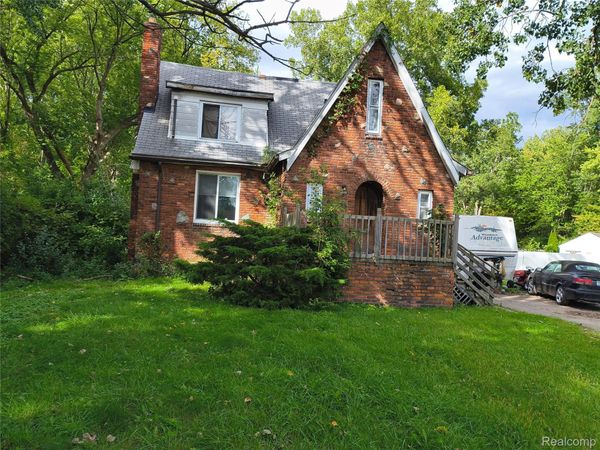 22725 Quinn Road , Clinton Township, Mi 48035