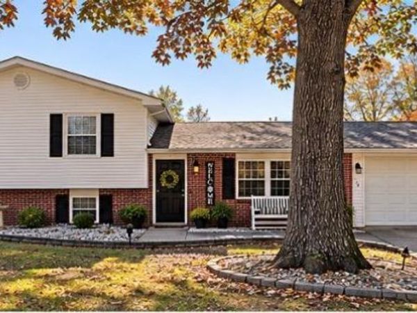 2319 Ridge Road , Jackson, MO 63755