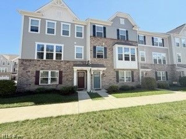 1470 Caymus Court , Avon, OH 44011