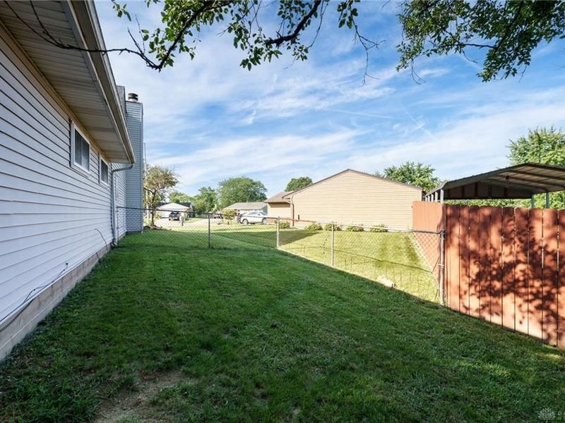 6109 Little Creek Court, Huber Heights, OH 45424 Photo 10