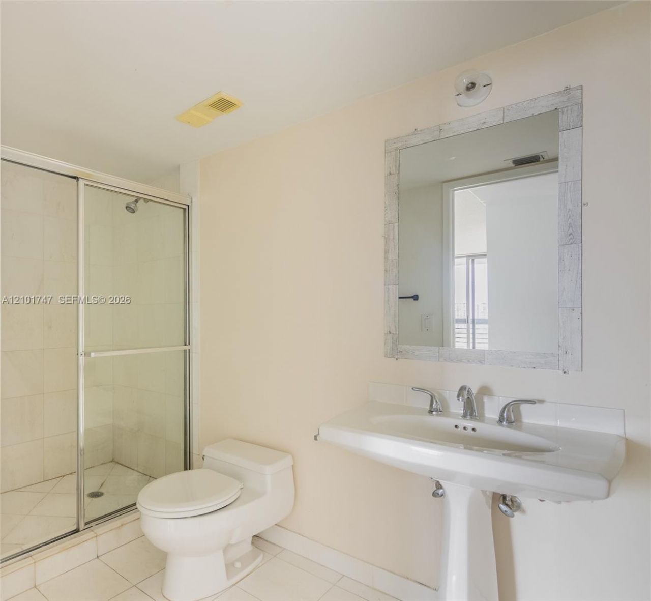 3400 NE 192 St , Unit 1905, Aventura, FL 33180 Photo