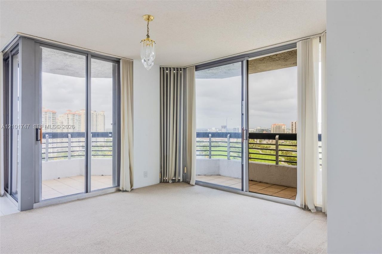 3400 NE 192 St , Unit 1905, Aventura, FL 33180 Photo