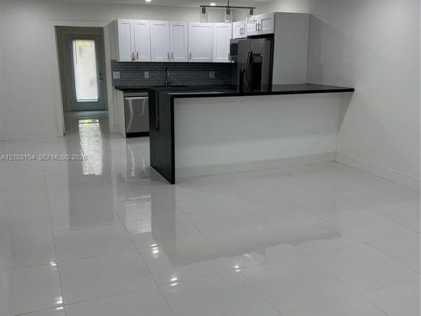 2010 NW 60th Ave , Unit 2014, Lauderhill, FL 33313