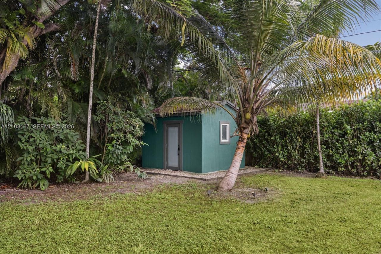 1015 SW 44th Ave , Miami, FL 33134 Photo