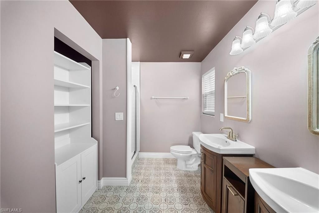 7021 Lone Oak Blvd , Naples, FL 34109 Photo