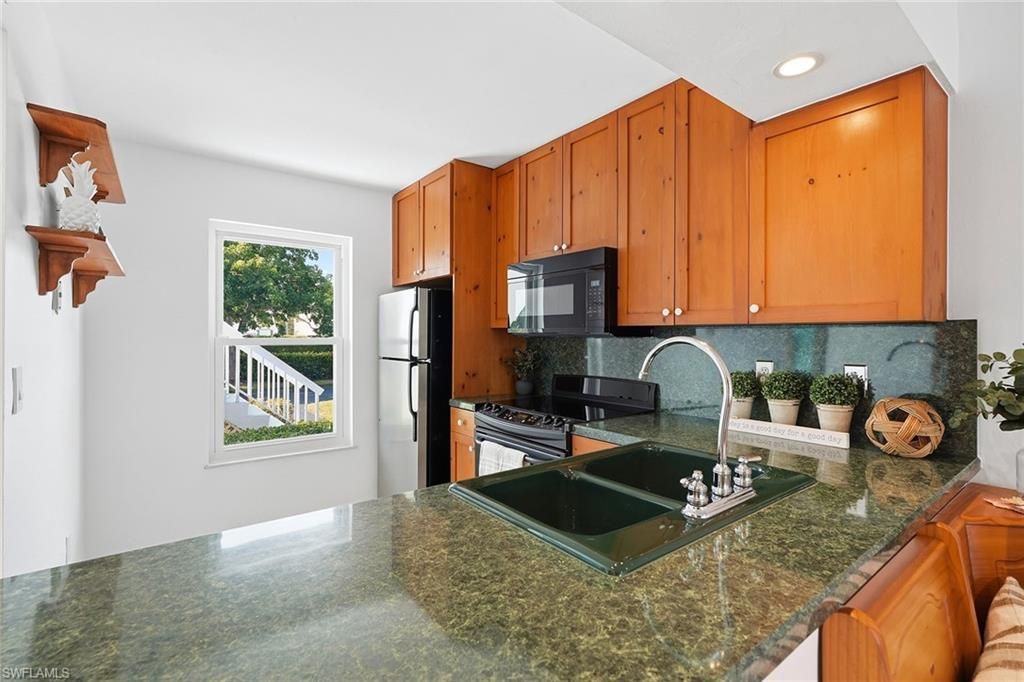 1355 Mainsail Dr, Unit 1503, Naples, FL 34114 Photo