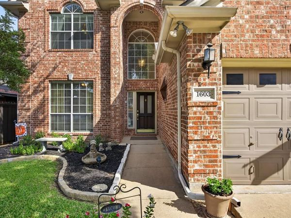 1603 Creekside Drive, Corinth, TX 76210
