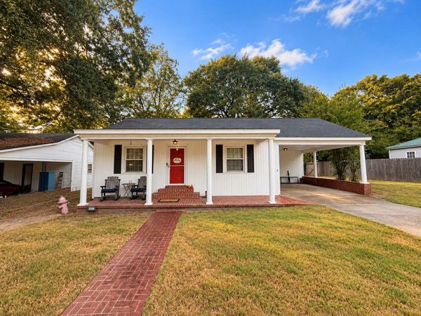320 E SHERROD AVE, Covington, TN 38019