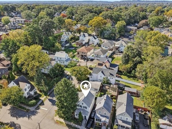 33 Myrtle Ave, Nutley, NJ 07110