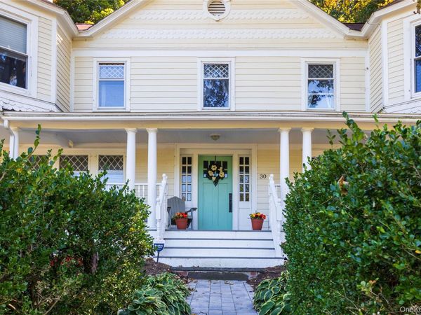 30 Old Post Road, Red Hook, NY 12571