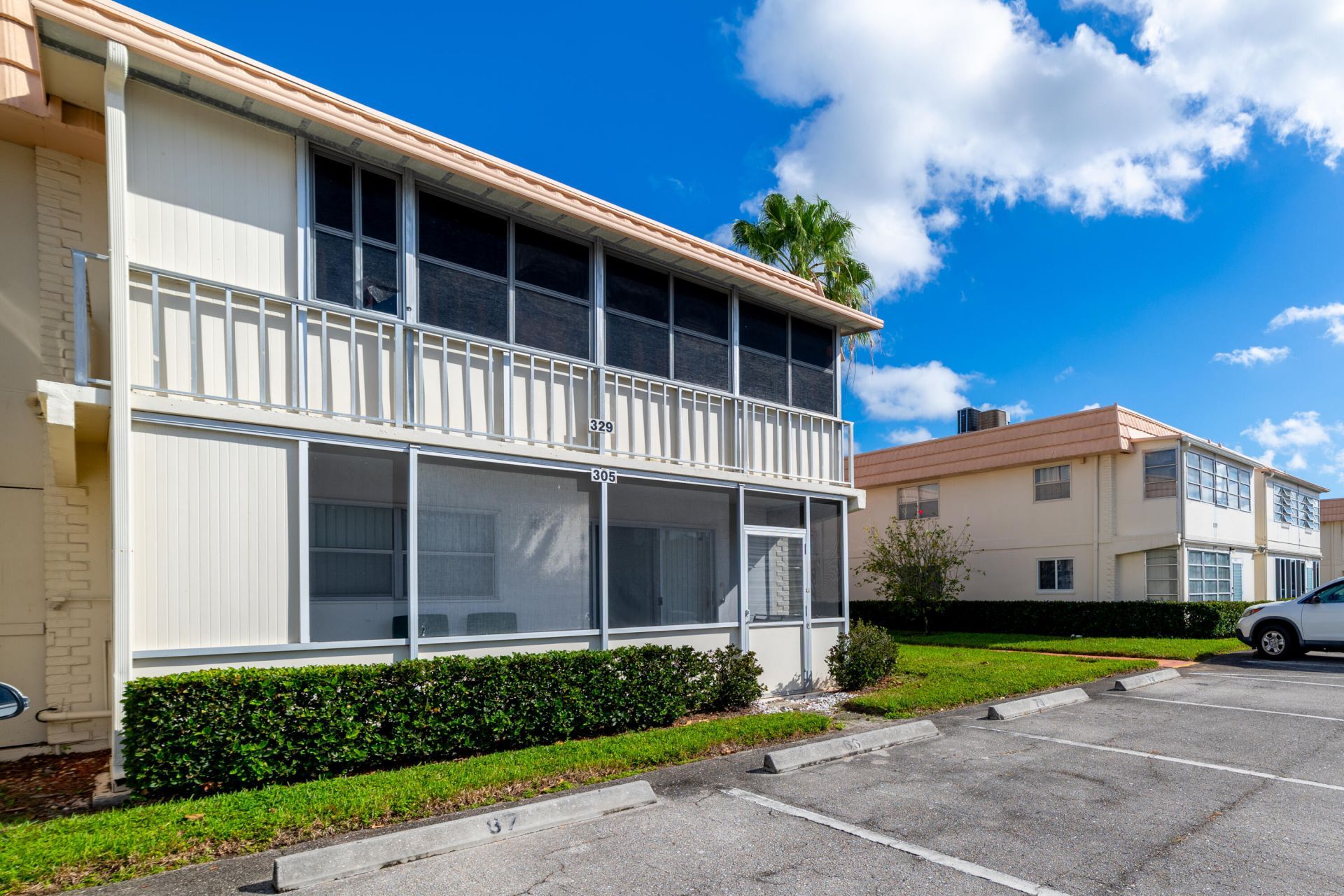 305 Saxony G, Delray Beach, FL 33446 Photo