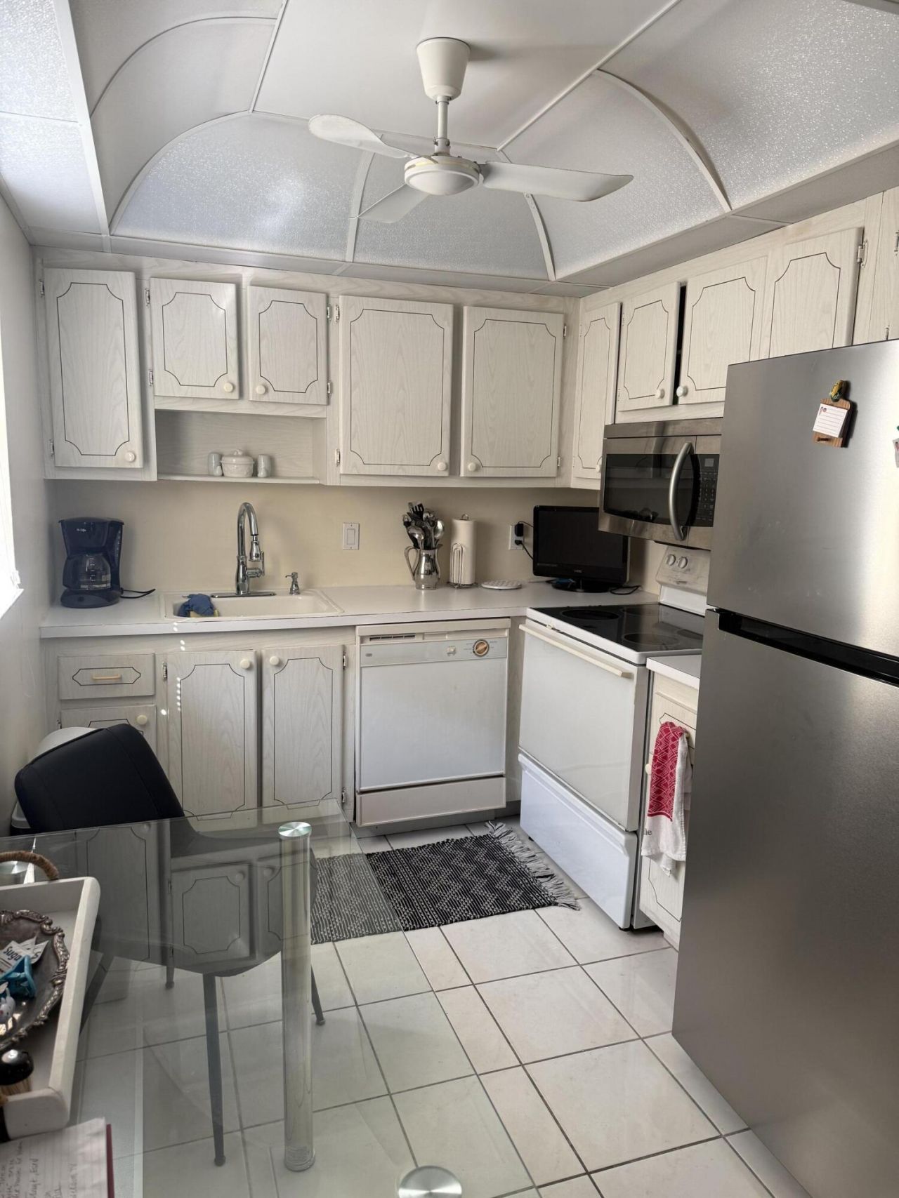 305 Saxony G, Delray Beach, FL 33446 Photo