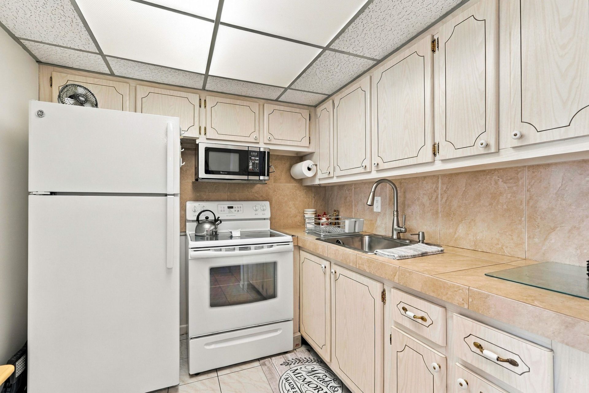 85 Kingswood E, West Palm Beach, FL 33417 Photo