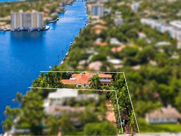 706 SE 2nd Street, Delray Beach, FL 33483