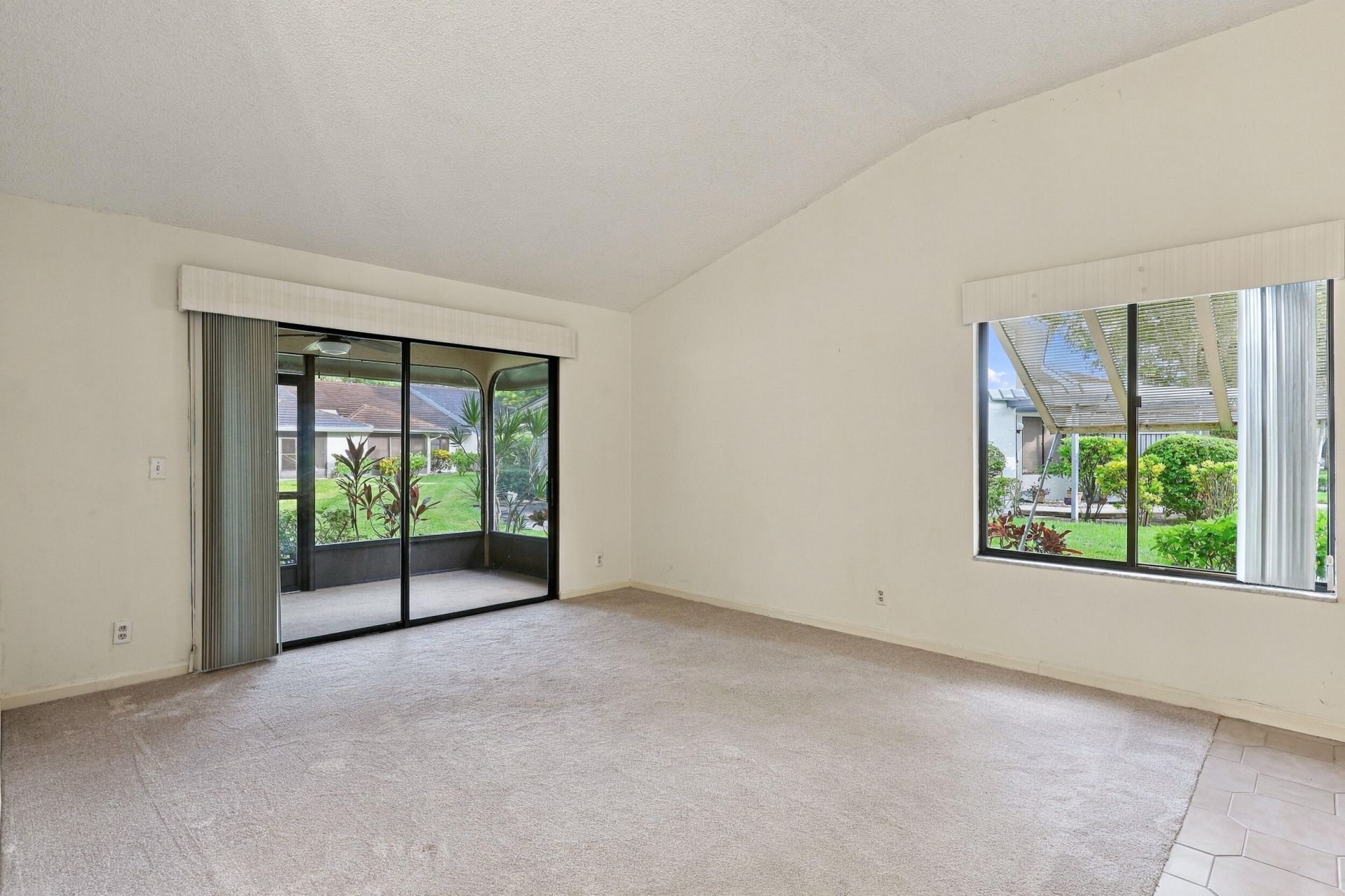 5086 Pine Drive, Boynton Beach, FL 33437 Photo