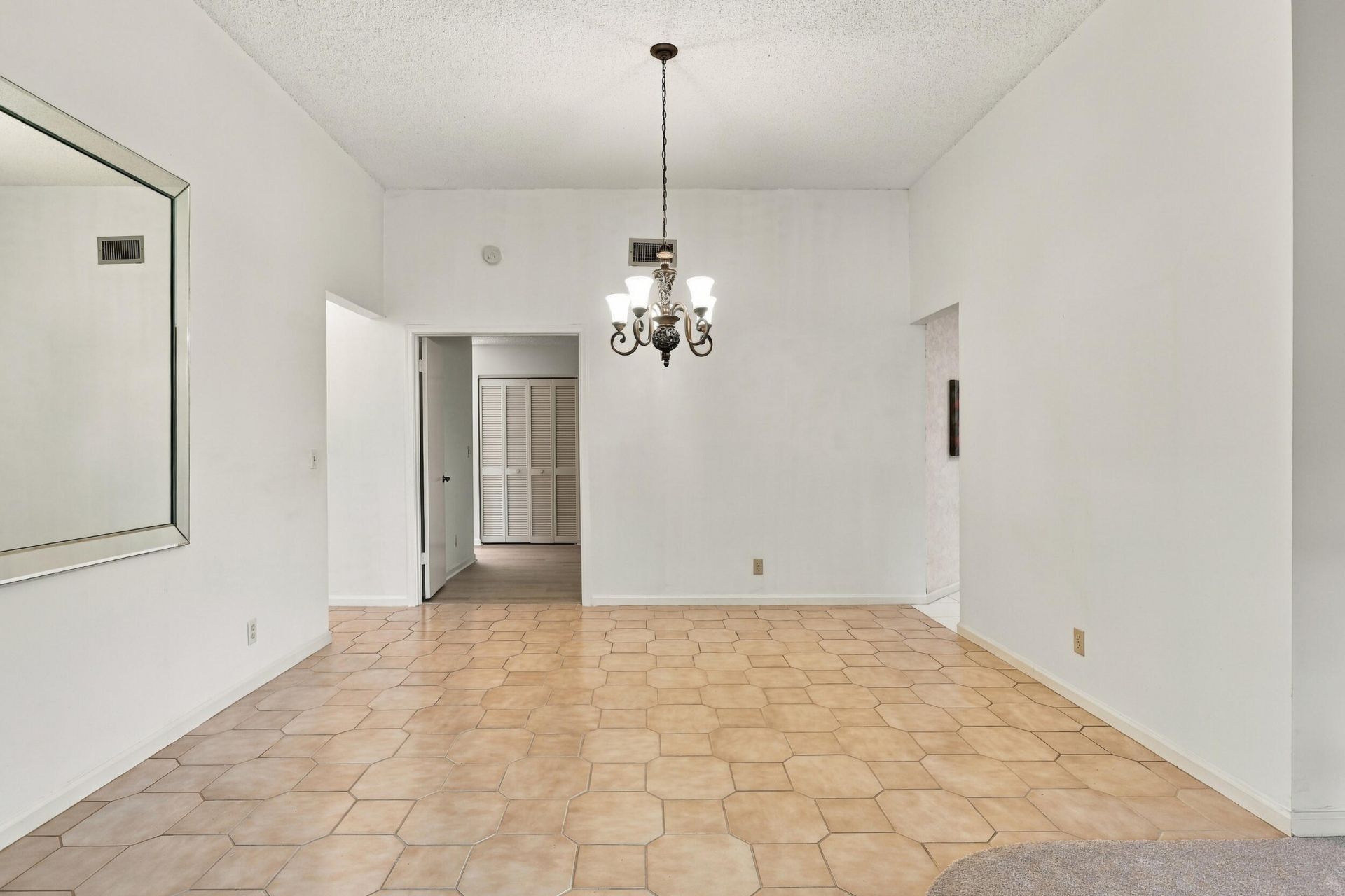 5086 Pine Drive, Boynton Beach, FL 33437 Photo