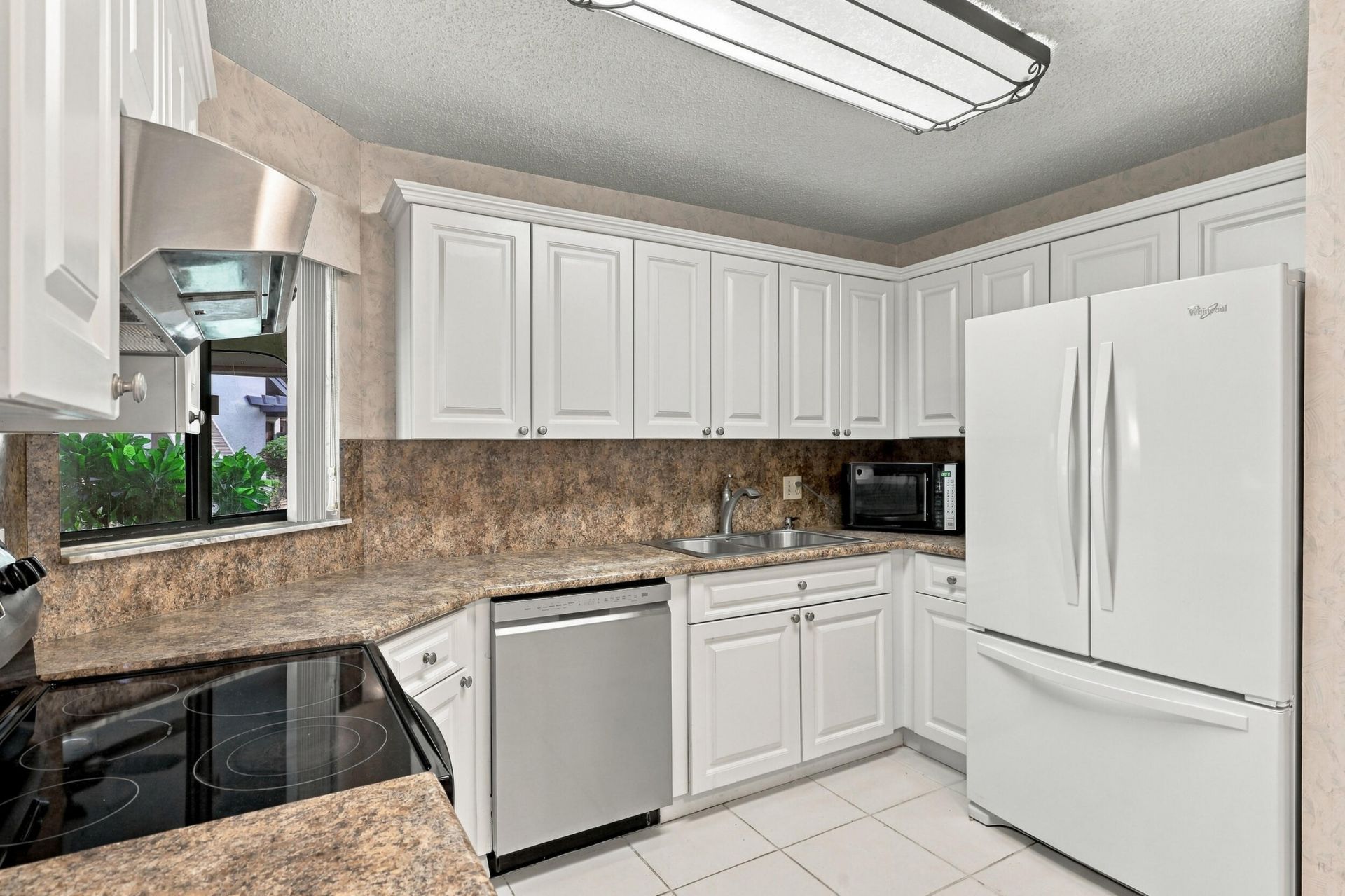 5086 Pine Drive, Boynton Beach, FL 33437 Photo