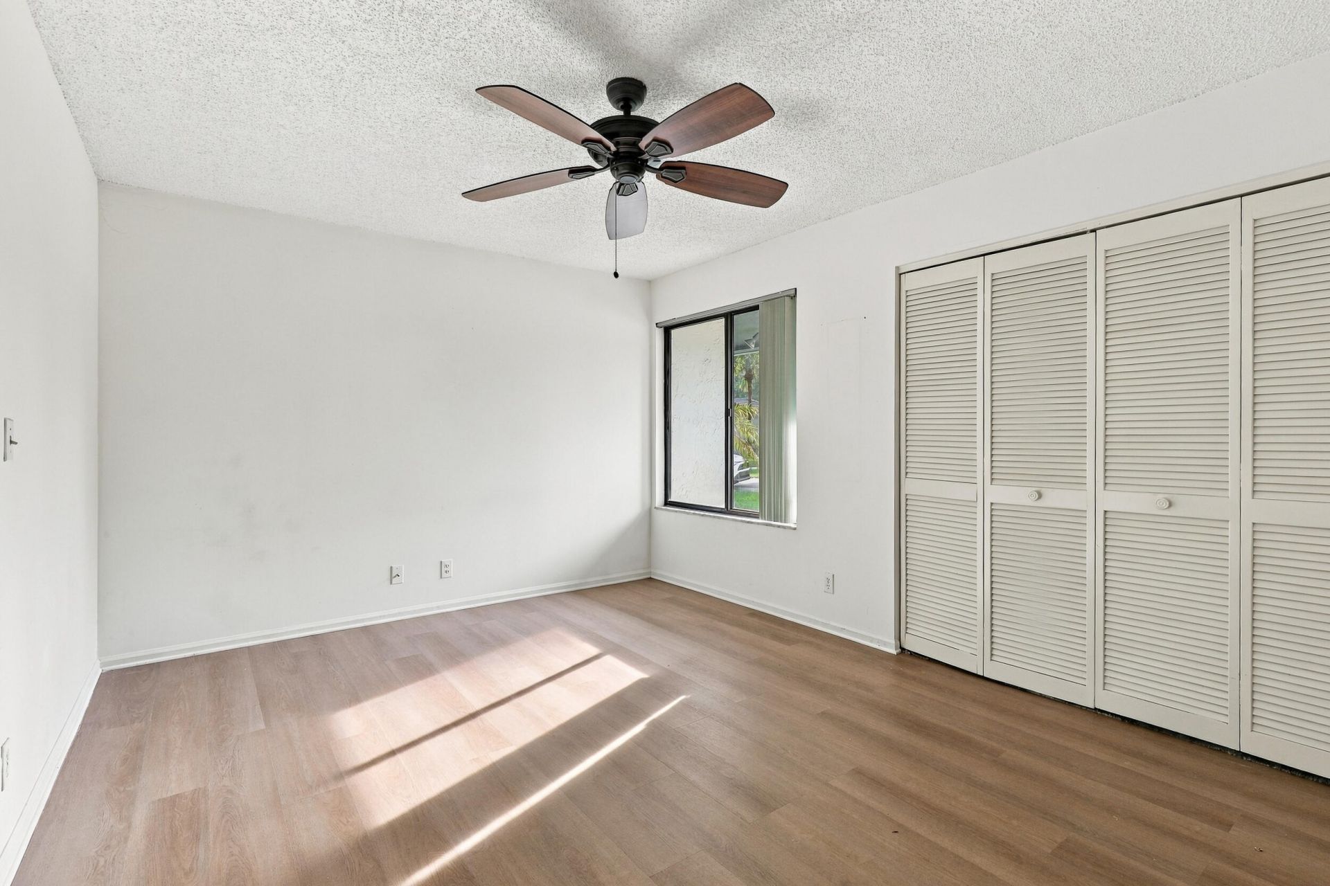 5086 Pine Drive, Boynton Beach, FL 33437 Photo