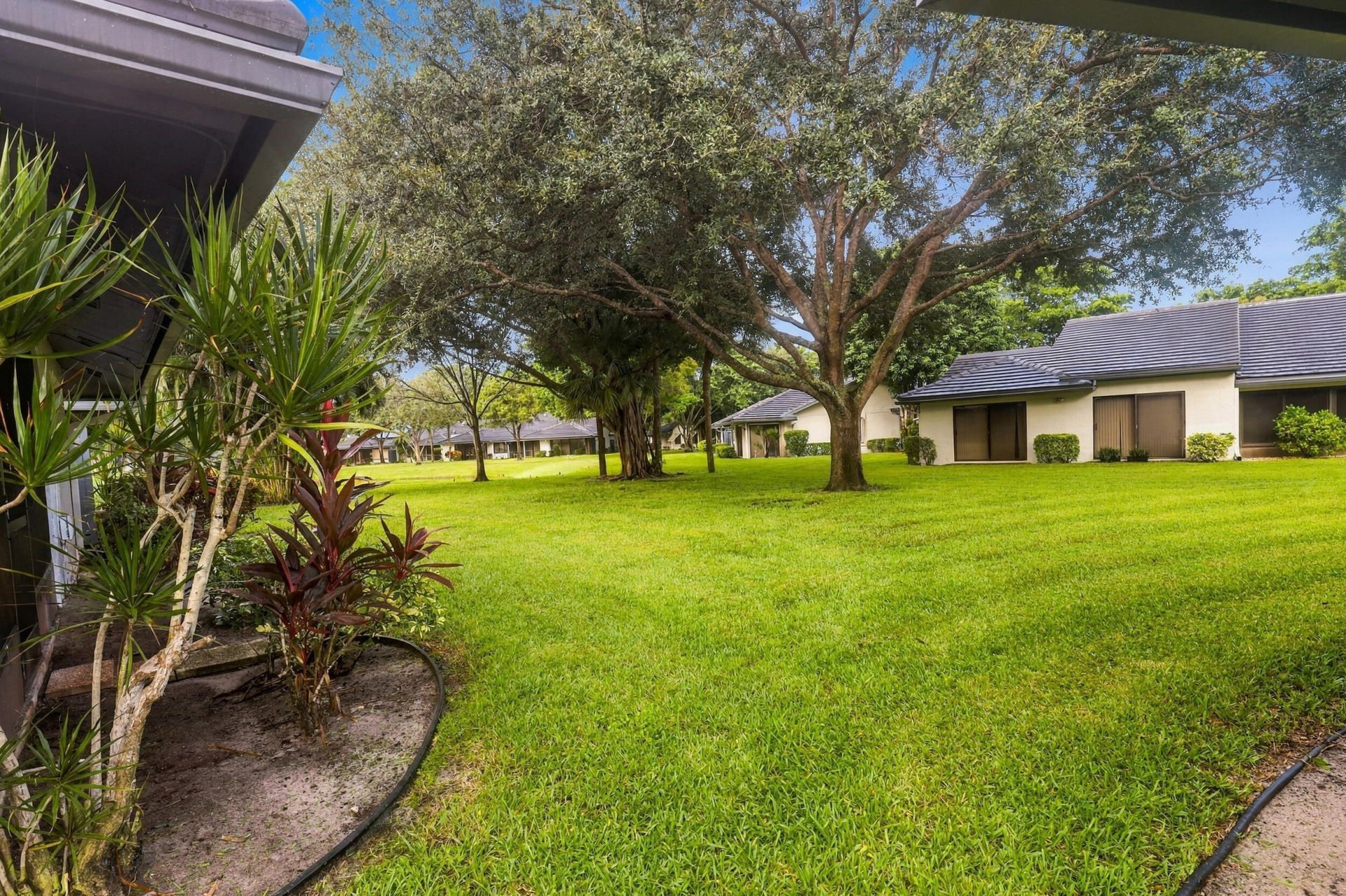 5086 Pine Drive, Boynton Beach, FL 33437 Photo