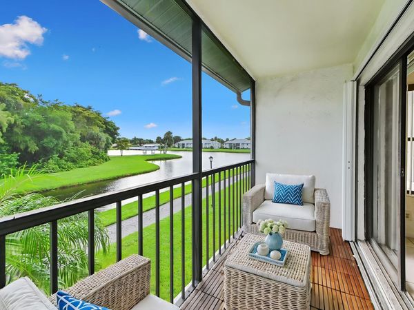1005 Green Pine Boulevard, Unit C2, West Palm Beach, FL 33409