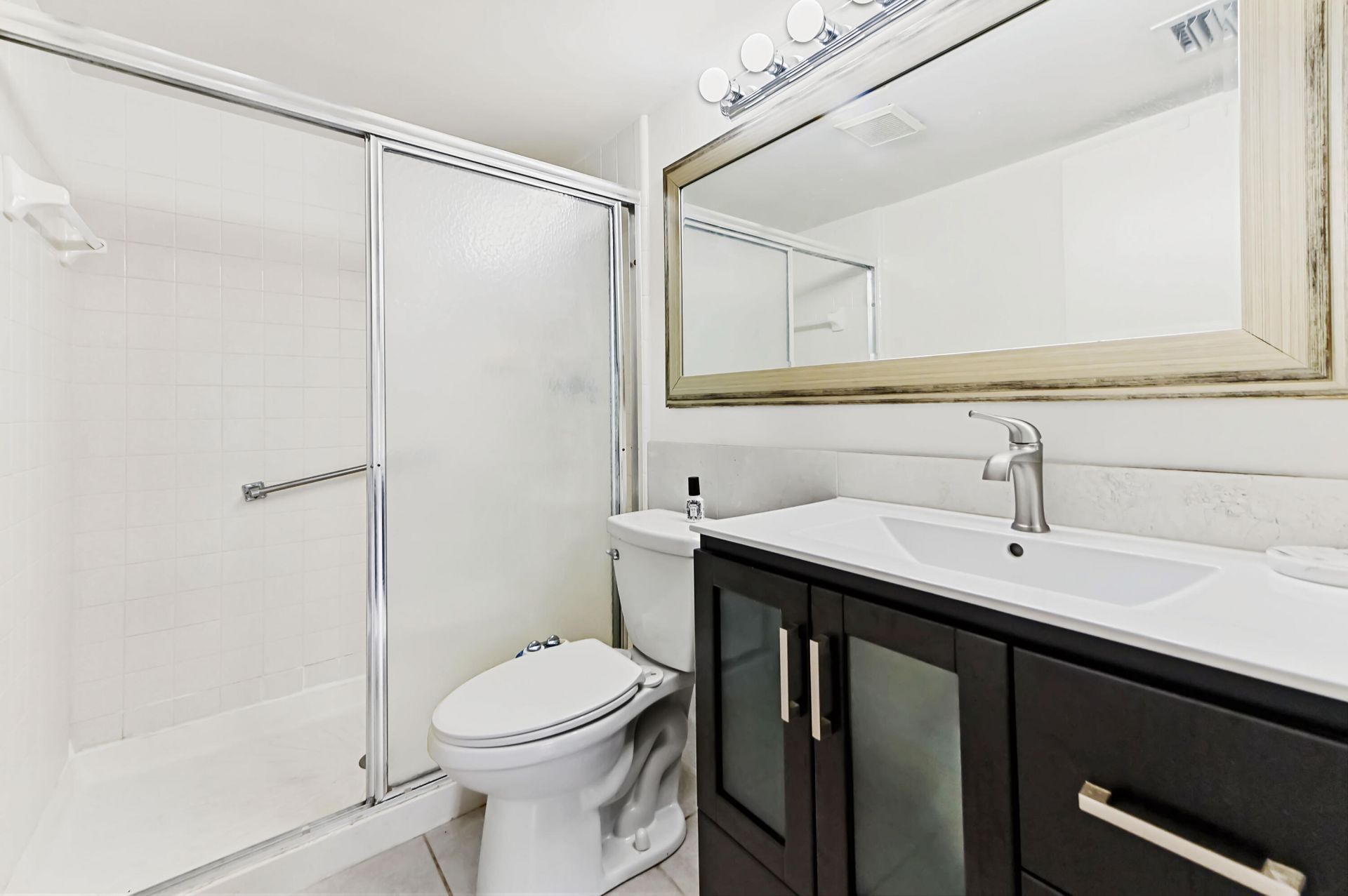 1005 Green Pine Boulevard, Unit C2, West Palm Beach, FL 33409 Photo