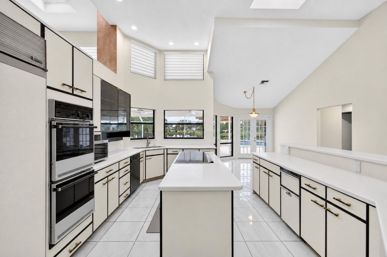 10423 Stonebridge Boulevard, Boca Raton, FL 33498 Photo