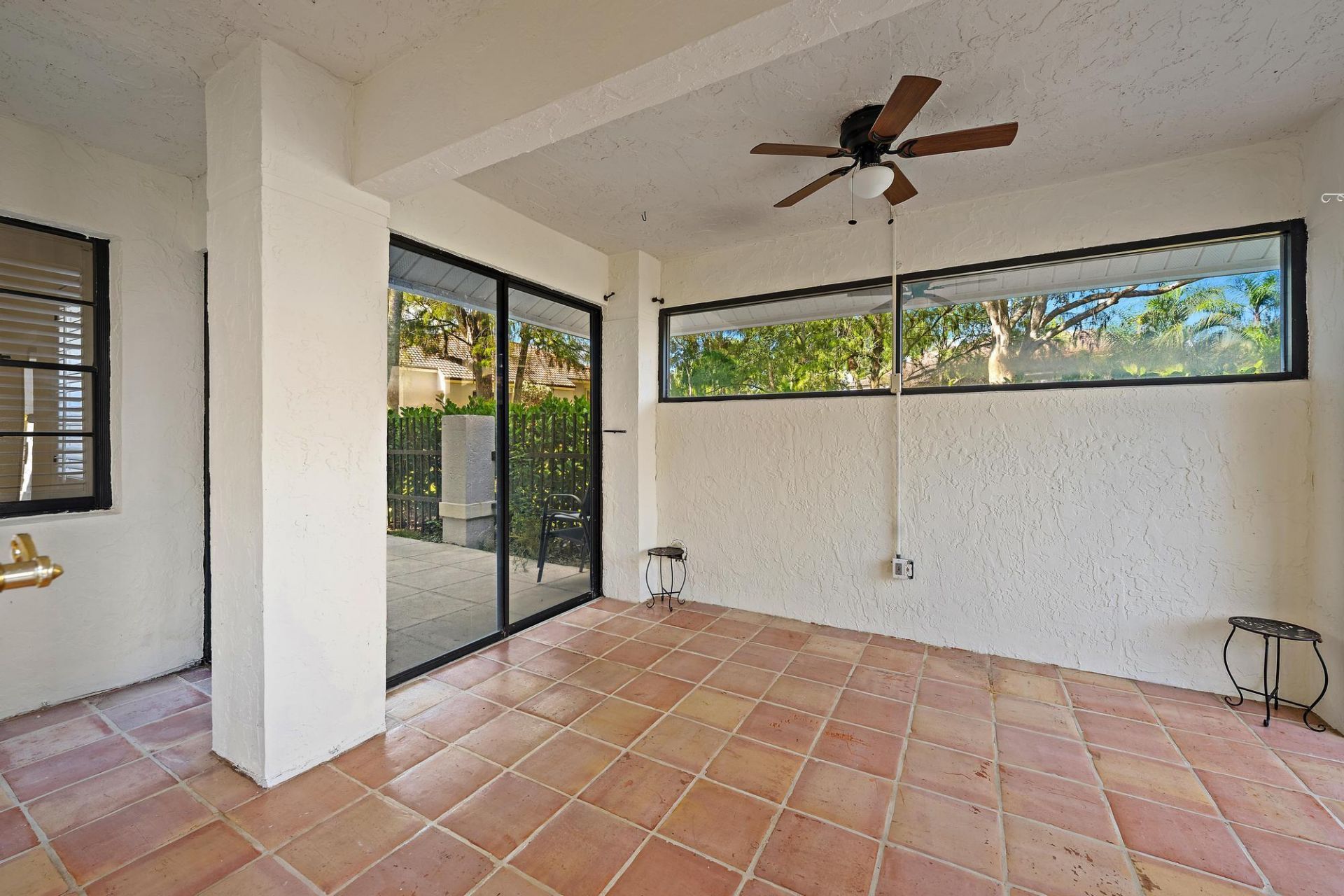 370 Prestwick Circle, Unit 2, Palm Beach Gardens, FL 33418 Photo