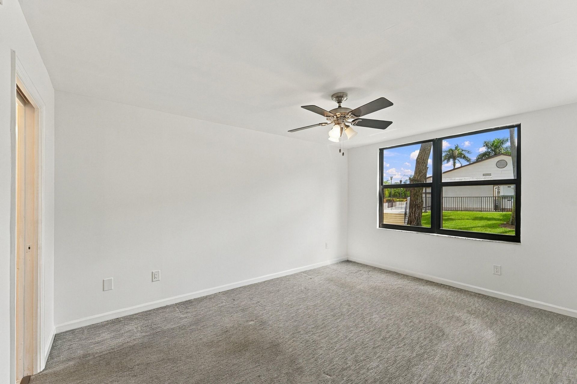 10607 W Clairmont Circle, Unit 109, Tamarac, FL 33321 Photo