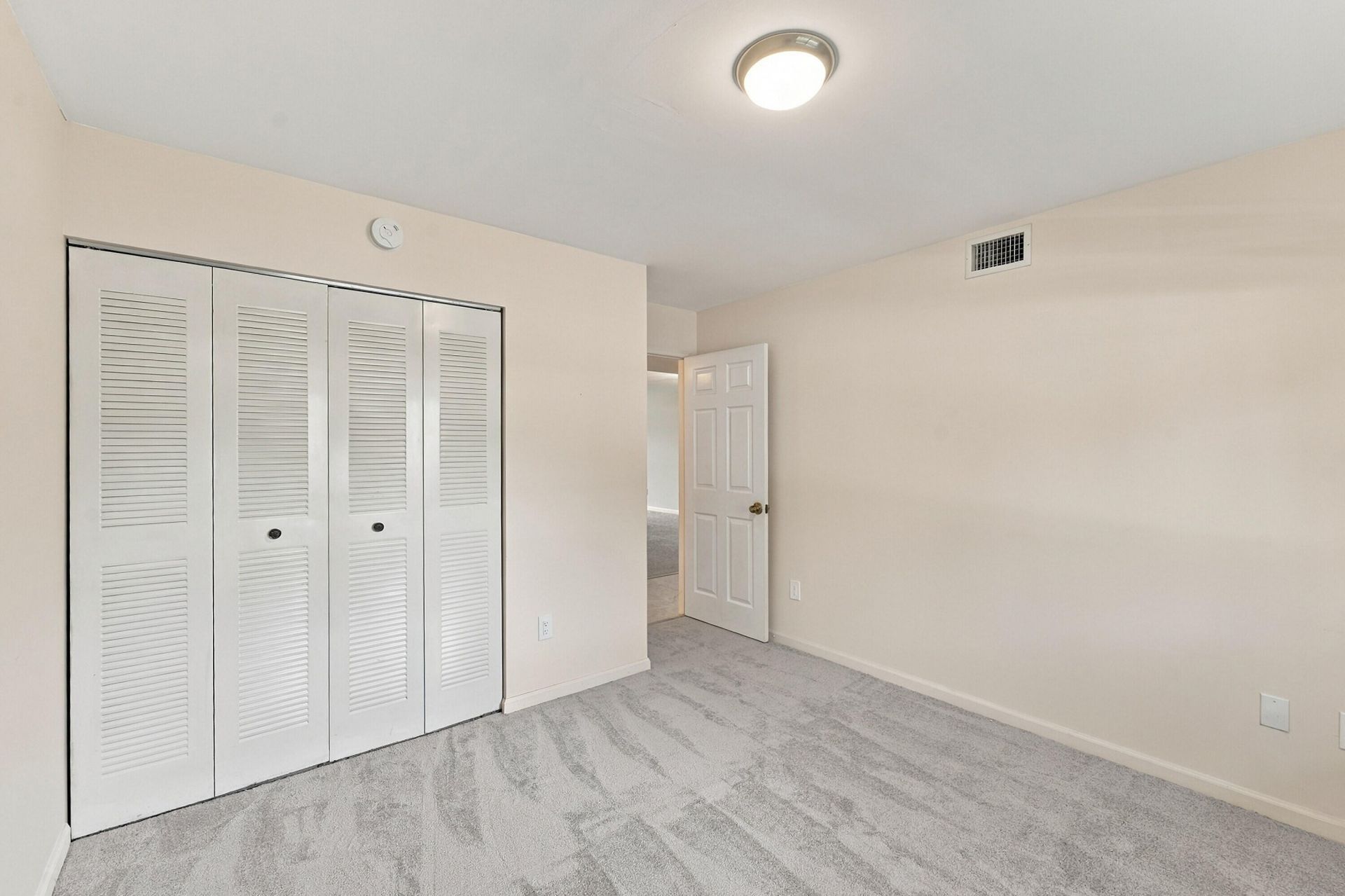 10607 W Clairmont Circle, Unit 109, Tamarac, FL 33321 Photo