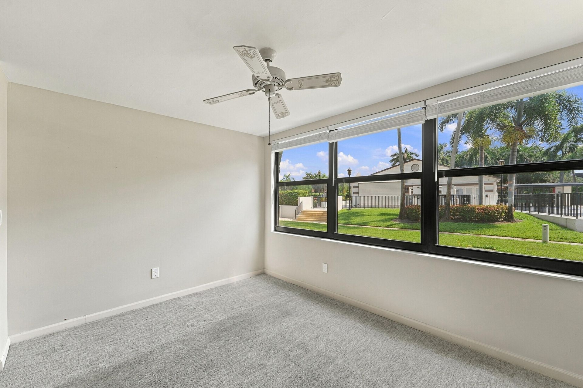10607 W Clairmont Circle, Unit 109, Tamarac, FL 33321 Photo