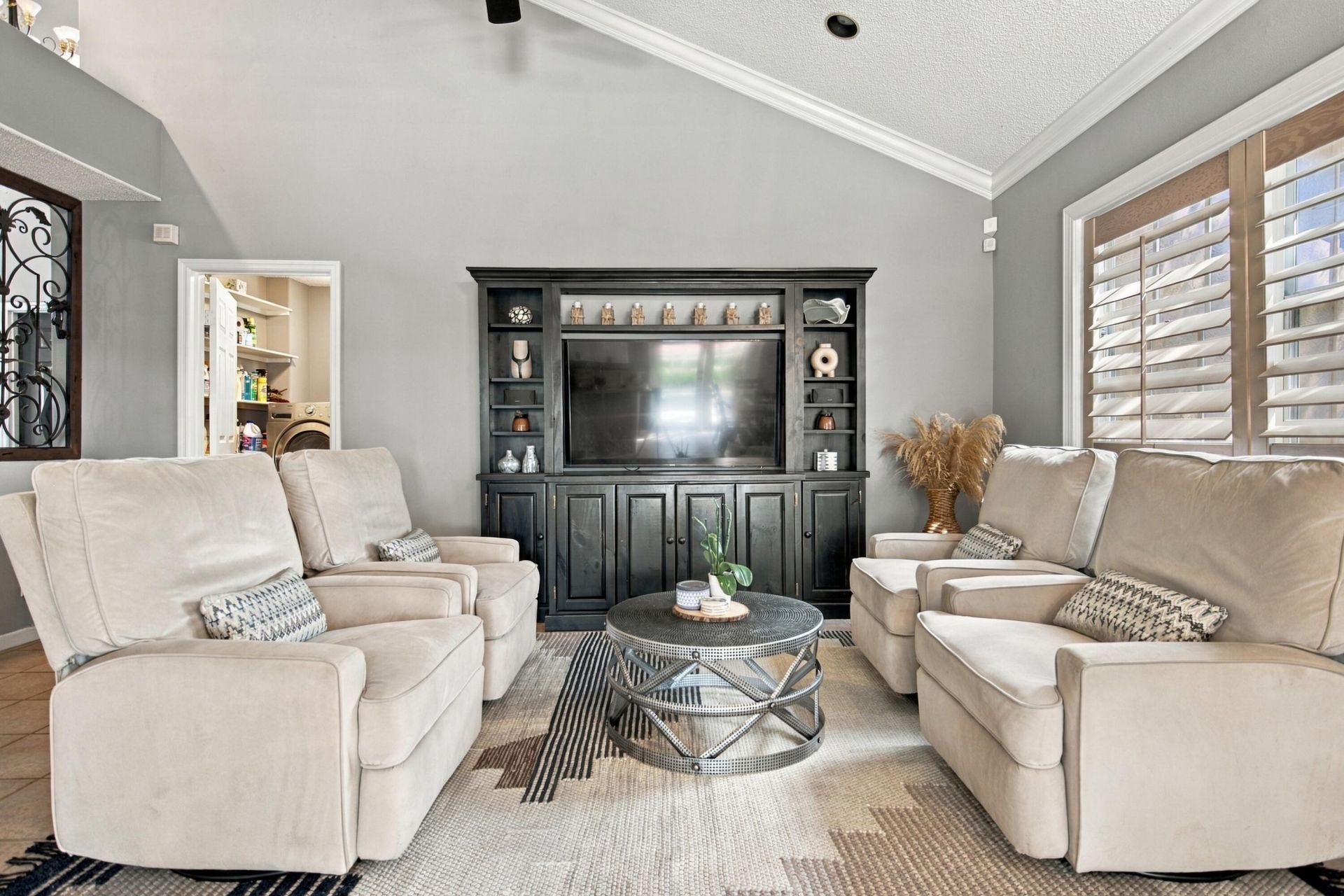 20104 NW 9th Drive, Pembroke Pines, FL 33029 Photo