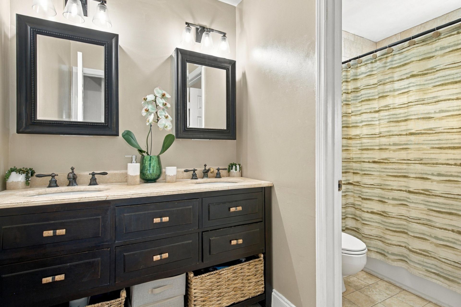 20104 NW 9th Drive, Pembroke Pines, FL 33029 Photo