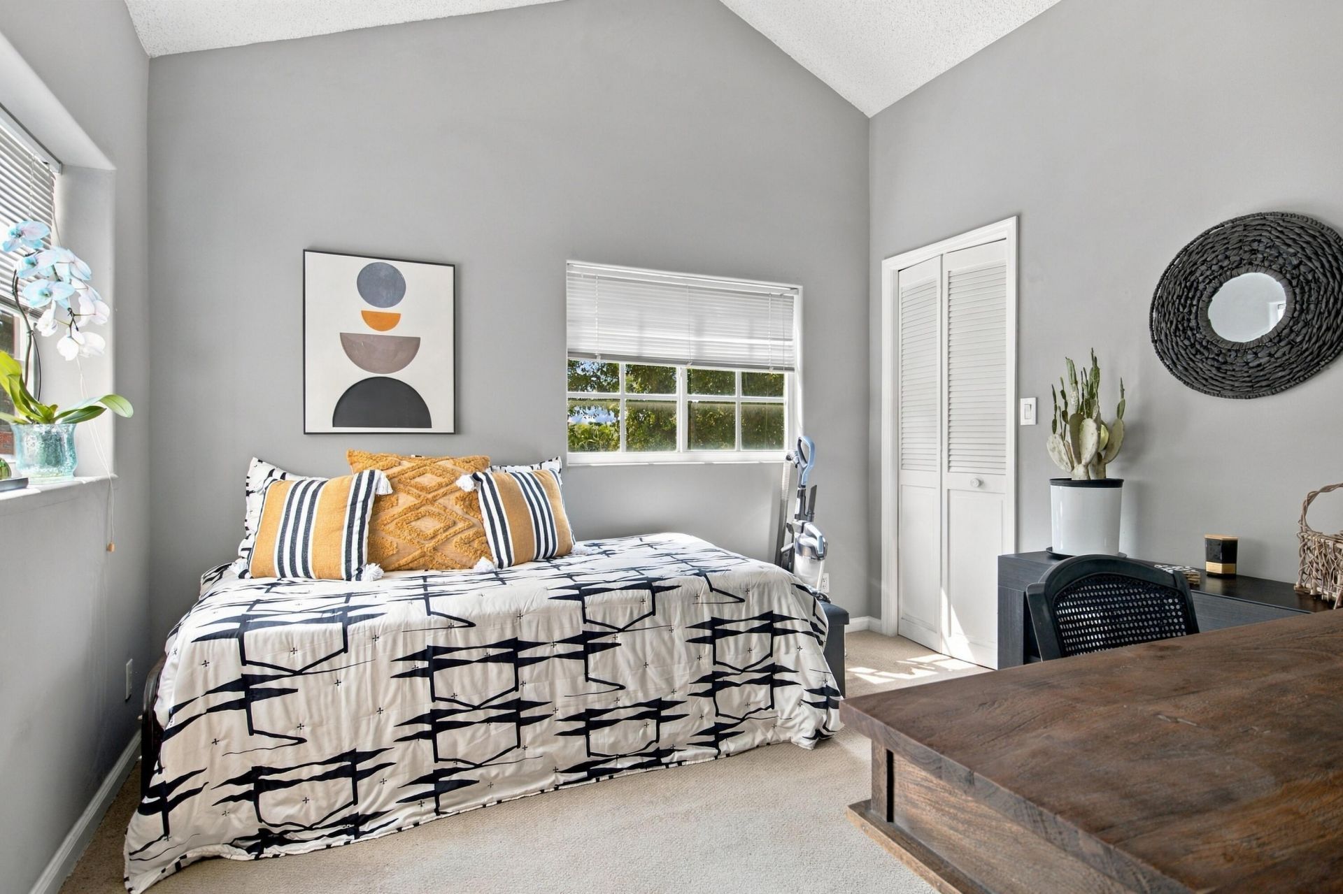20104 NW 9th Drive, Pembroke Pines, FL 33029 Photo