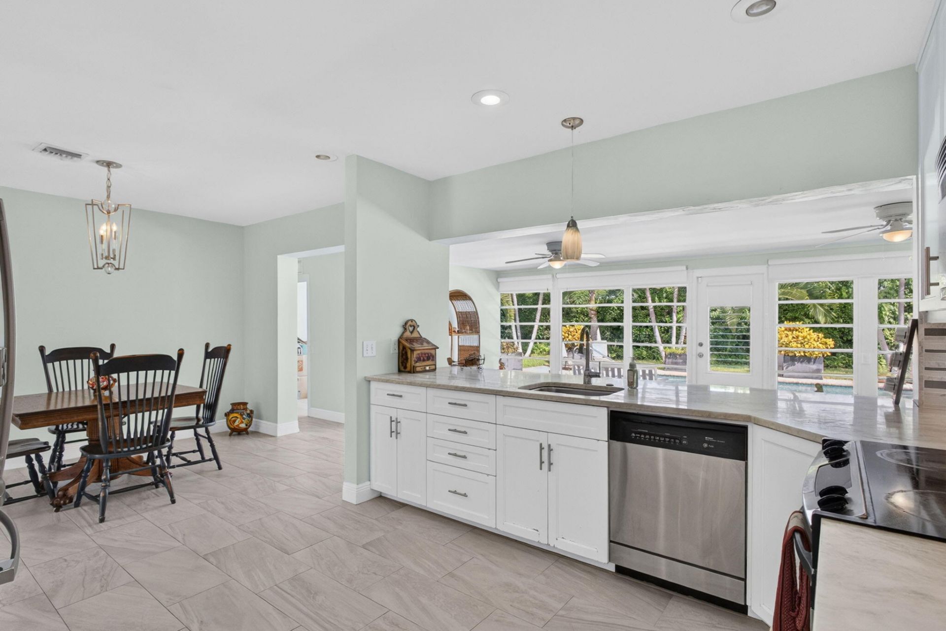 128 Vassar Drive, Lake Worth Beach, FL 33460 Photo