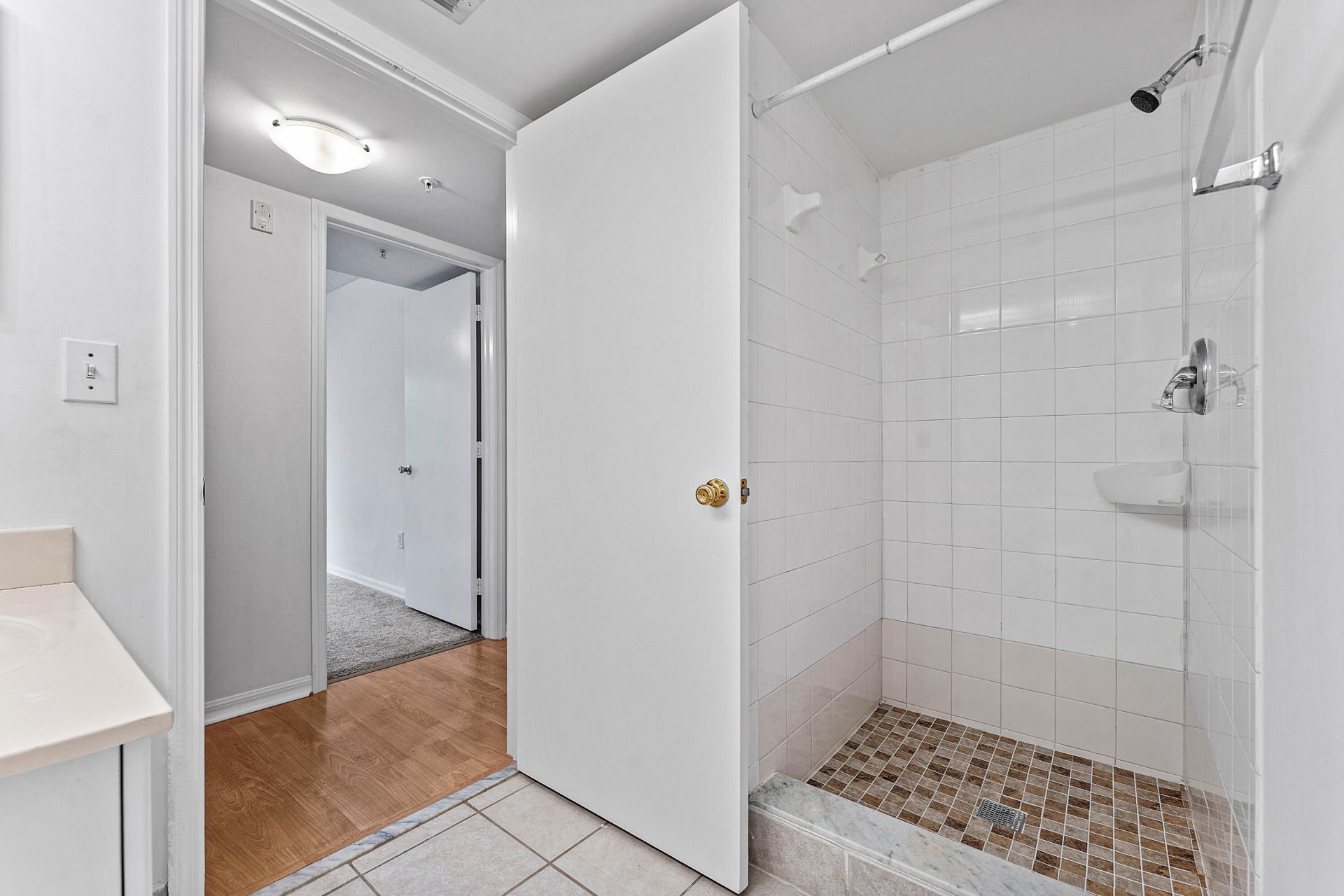 200 Crestwood Court N, Unit 211, Royal Palm Beach, FL 33411 Photo
